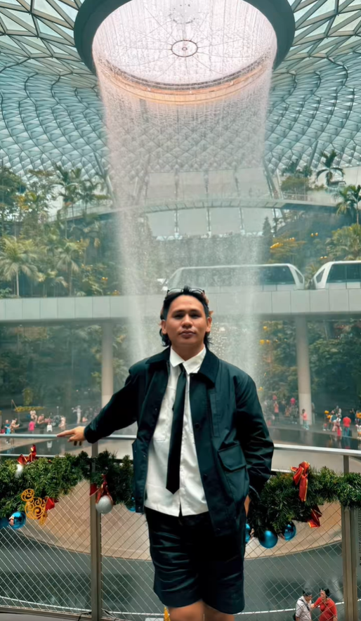 SINGAPORE SOLO